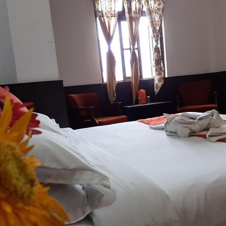 Hotel Woileem Гангток Экстерьер фото